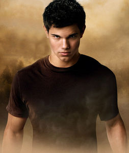  i think it's good. (except for Kristen Stewart) but Taylor Lautner *fangirl scream* is awesome!!! but back to the movies... i like them but not all ppl do. it depends on what u like. for a start u should like fantasy. (vampire filmes are a +) if u don't like the filmes the books are even better. (with the only problem that u can't watch Taylor...) the books are those kind of books u can't stop reading. u just wanna go on 'till it's over & then some mais 'cuz it wasn't enough. they're exciting & just plain awesome. isn't that just calling to u?