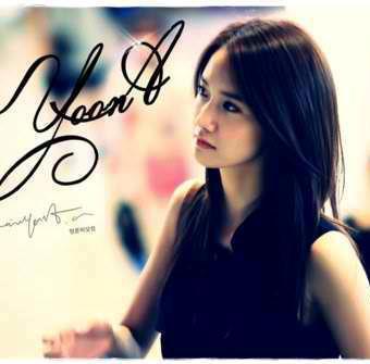  they're both beautiful but for me, yoona is prettier.. :) i upendo her looks and her talent.. yoona rocks! <3