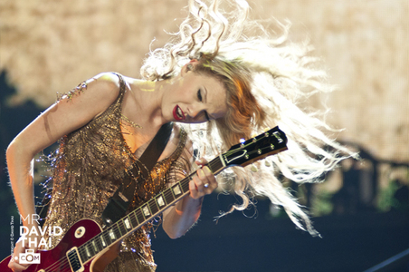  here's Tay with guitar..^^