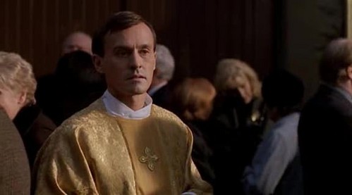  Robert Knepper as a priest. This is so ridiculous.
