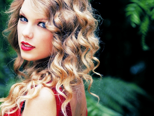  here's mine Tay with red lips n red dress..^^