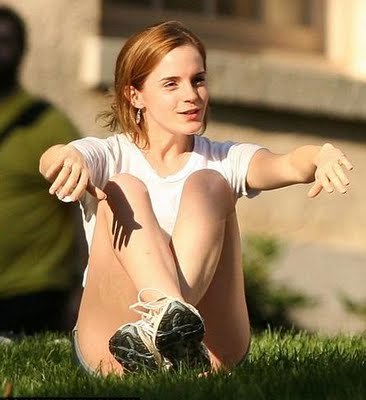  [b]FIRST IS EMMA WATSON[/b] and the One Direction, but I just adore them, they don't inspire me that much :)