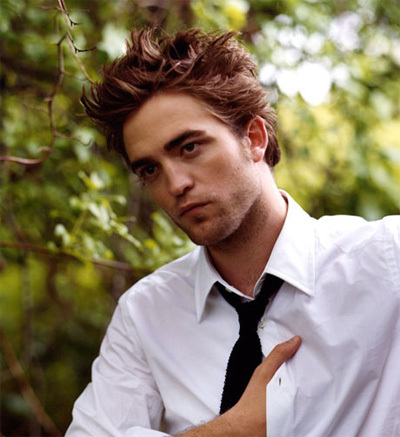  this is mine.Sexy Robert Pattinson giving a sexy look.I Amore this pic.