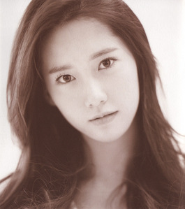  Yoona ^^ <3 in my opinion
