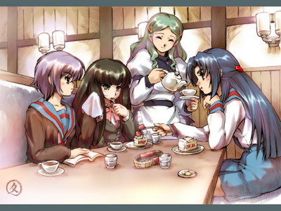  (From left) Yuki Nagato, Kyou Suou, Emiri Kimidori and Ryoko Asakura, all from TMoHS! X3