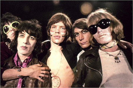  My 最喜爱的 band is and will always be the ROLLING STONES!!!!!!!! <3
