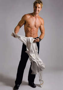  Justin Hartley, for your pleasure