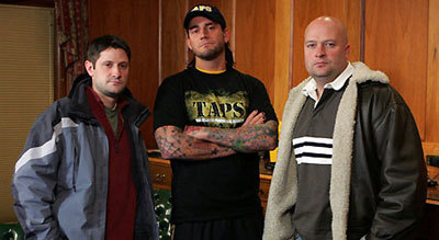  Uh, YEAH!!! oder in the words of Daniel Bryan "Yes! Yes! Yes!" I Liebe Ghost Hunters and I Liebe CM Punk! So far, this is a lot of exclamation marks... I thought CM Punk was very skeptical and relaxed, which is Mehr than I can for a lot of the guest investigators. It would be wonderful for him to be on again. oder even any of the wrestlers. I Liebe seeing them outside the ring and out of character. When the Ghost Hunters started having guest investigators from other SciFi shows, I thought it was a great idea. When they were having WWE wrestlers on, I really wanted them to have Paul London on the show... Never happened, but yeah... It was definitely cool to see CM Punk on Ghost Hunters. I also really Liebe when Josh Gates is on the show.