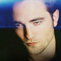  here is an icoon image of my very handsome Robert<3