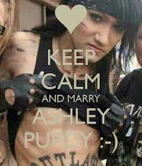  well......one of my good friends, he understands me even when i dont L0L and well this is not just a crush, this is my future husband ;) ASHLEY PURDY!!!! dang he is sooooo hawwwwt!!!! and well plays the bass, besi in my fave bands (BVB)