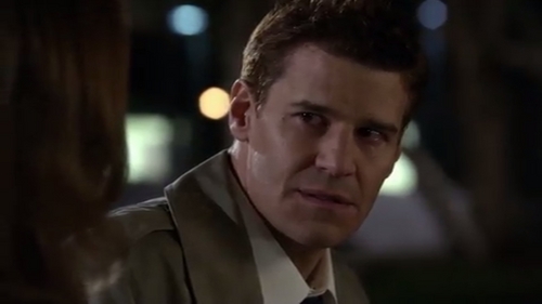  Booth is crying because Brennan has just rejected his idea of them becoming an item because she doesn't want to end up hurting him. ;(