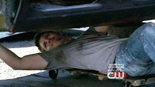  Jensen fixing the Impala in "Everybody Loves A Clown" *melting*
