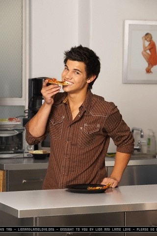 My TDL eating one of my favorite foods pizza! hey babe save me a slice haha ;D