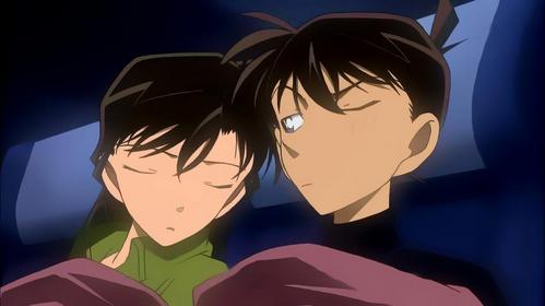  Ran sleep beside Shinichi...SO SWEET<3