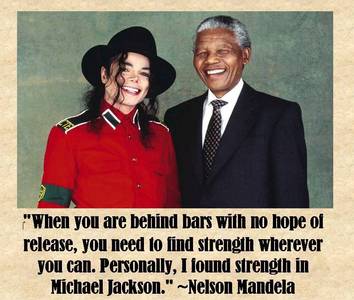  Jermaine says that Michael didn't know anything about politics, so I'm not sure if he had a प्रिय president. He met many, both in US and globally, and he always looked happy to meet them. Nelson Mandela may have been one of his favourites, they seemed to be very close friends.