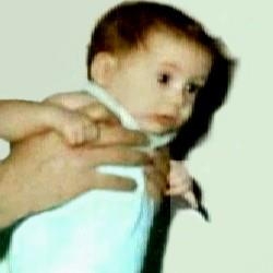  bad quality ... but It's the liddle Robbo as a baby!! :3