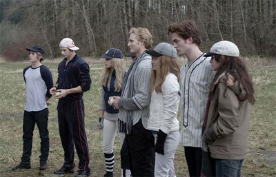  here's my baby in a scene from Twilight with most of his co-stars wearing baseball hats<3