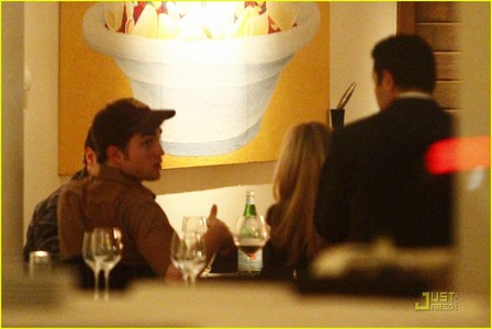  my handsome Robert in a restaurant with some Những người bạn with wine glasses in the picture<3