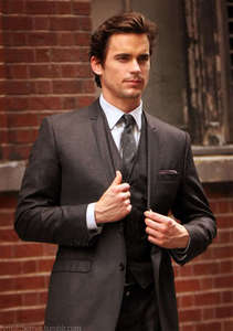  Matt always wears nice suits :)