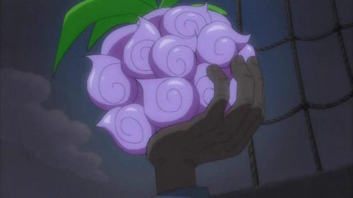  When I was only a short way into the anime, I found this thing where I put my name in and it would tampil the devil buah-buahan which would suit me and I got the Yomi Yomi ( Darkness Darkness) fruit. Than I saw later it actually existed, I was so happy. I'd take the Yomi Yomi buah-buahan in an instant. ( It even looks delicious )