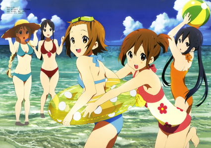  Here's the K-ON! girls hanging out at the beach! X3 Mugi-chan, Mio-chan, Ricchan, Yui-chan & Azu-nyan =3