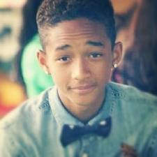  if i met jaden smith it would mean the whole wide world and would make me the happiest girl ever. he has the best music! i listen to mostly everyday and watch video of him now and when he was little. i watched the siku the earth stood still, pursuit of happiness, karate kid, and of course after earth which are all great movies.. and some onyesha appearances with him in it. if i met jaden smith it would change my whole attitude cause that's something that i need in my life with all the drama with family and Marafiki i have been in.. even though i have never met him in my moyo i feel like i have and i upendo him soo much. if i met him au spend the siku au a week au anything with him it would mean alot to me. it would make my whole attitude positive all the time. one siku i hope i will go to his tamasha au see him maybe exchange kik's,snapchat,skype, au numbers it would be a life changing experience.