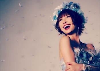 My icon is Shinoda Mariko from AKB48. I chose it because she graduated last month and she was my favorite member D: