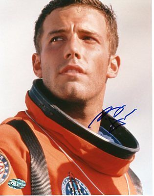  I had a crush on Ben Affleck after seeing him in Armageddon,but it's been a long time since that crush faded<3