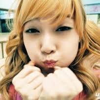  They only say that they hate jessica but they are not! They are only jealous because she is not only beautiful.. she is even lebih beautiful inside <3 Please do not hate SICA! :) She is my BIAS! :) she is just so cute! :) I cinta SNSD!