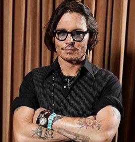  Johnny Depp wearing black <3