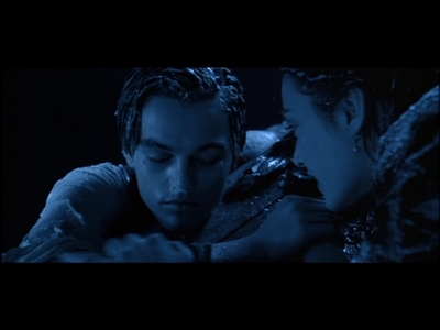  Leonardo DiCaprio's death in 타이타닉 :(