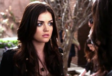  Lucy Hale as Aria Montgomery in Pretty Little Liars