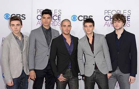 Nathan Sykes
Siva Kaneswaran
Max George
Tom Parker
Jay McGuiness

(left to right) aka THE WANTED!