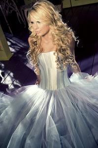  princess Taylor.:}