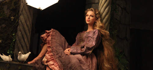  Taylor as Princess Rapunzel