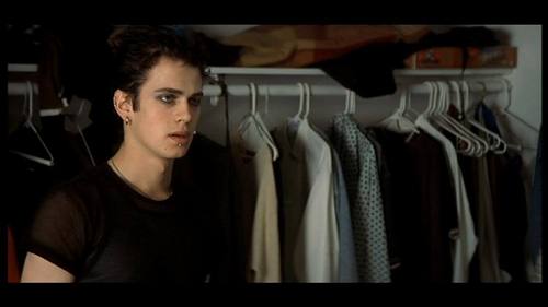 I Liebe many movies, so I'll just narrow it down to one of my Favorit movie from one of my fave actors (Hayden Christensen). Title: Life as a House Character: Sam Monroe Year: 2001