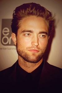  everything about my sexy Pattinson is perfect<3