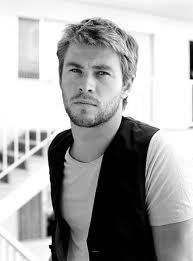  my Aussie babe,Chris Hemsworth<3
