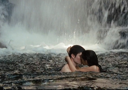  Kristen and Robert चुंबन in a scene from BD part 1.How I wish I could trade places with her<3