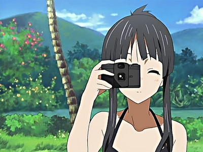  Mio (K-on!) taking pictures of her friends.