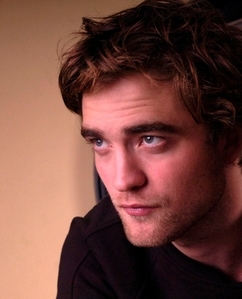  my handsome and adorable Pattinson puppy<3