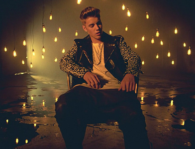  a still of JB from his All that Matters video<3