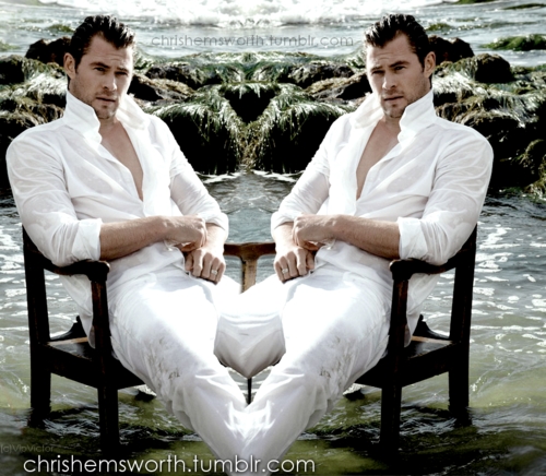  double Hemsworth hotness<3