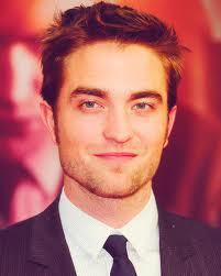  my handsome Robert's gorgeous shaped face<3