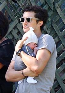  Orlando holding Flynn :) He is such a great father!