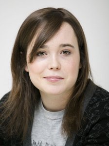  My favourite at the moment is Ellen Page. I have a big liste of favourite actors, but I'm totally obsessed with her lately, she's incredible x)