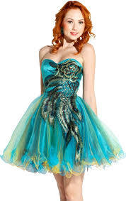  I'd go with Harry!!! I'd cinta to go to the Yule Ball with this dress!