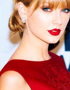  Tay wearing red lipstick to go with her red dress