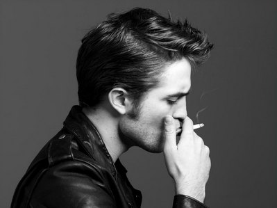  I am a non-smoker,but Robert makes smoking look very sexy<3
