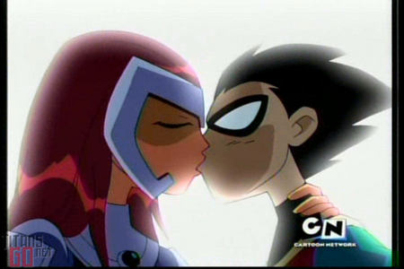  Yes Robin and Starfire did キッス in the episode "Go!" and at the end of the movie, "Teen Titans Trouble in Tokyo."